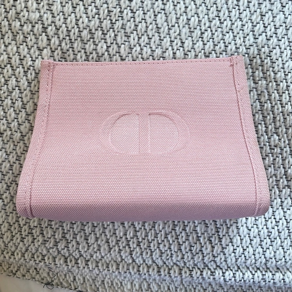 DIOR BEAUTE snap closure pink make up bag